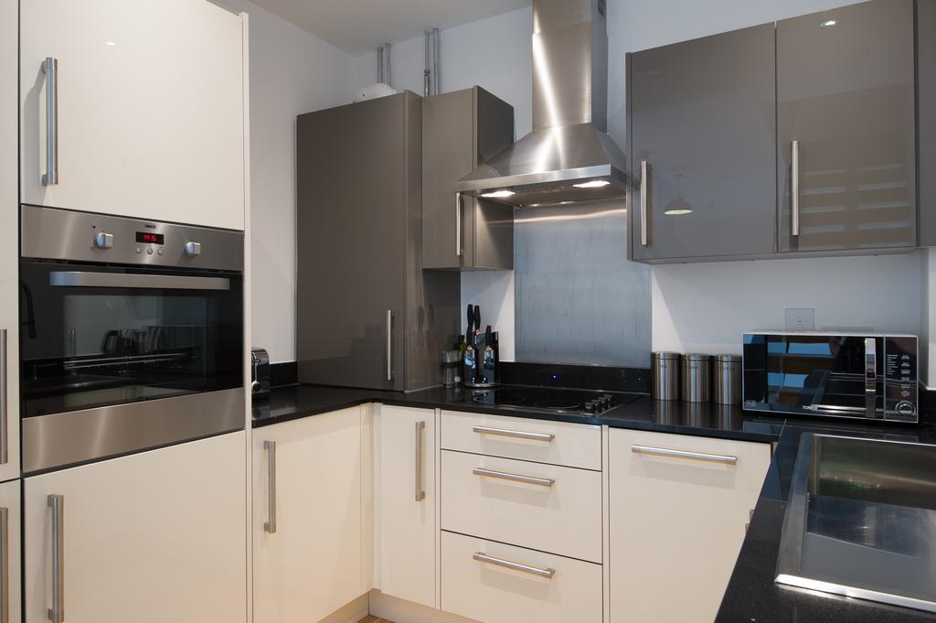 Tailored Stays - Executive Town House CBG Zimmer foto