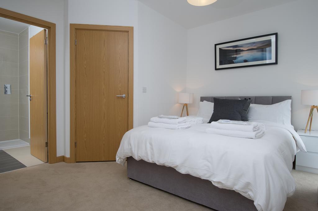 Tailored Stays - Executive Town House CBG Zimmer foto